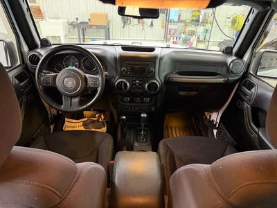 2013 Jeep Wrangler Unlimited 4WD 4dr Freedom Edition *Ltd Avail*