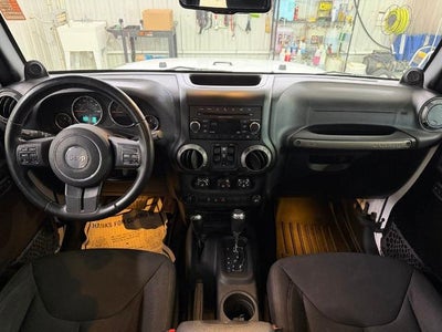 2013 Jeep Wrangler Unlimited 4WD 4dr Freedom Edition *Ltd Avail*