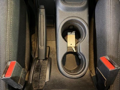 2013 Jeep Wrangler Unlimited 4WD 4dr Freedom Edition *Ltd Avail*