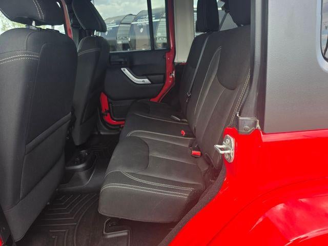 2015 Jeep Wrangler Unlimited 4WD 4dr Sahara