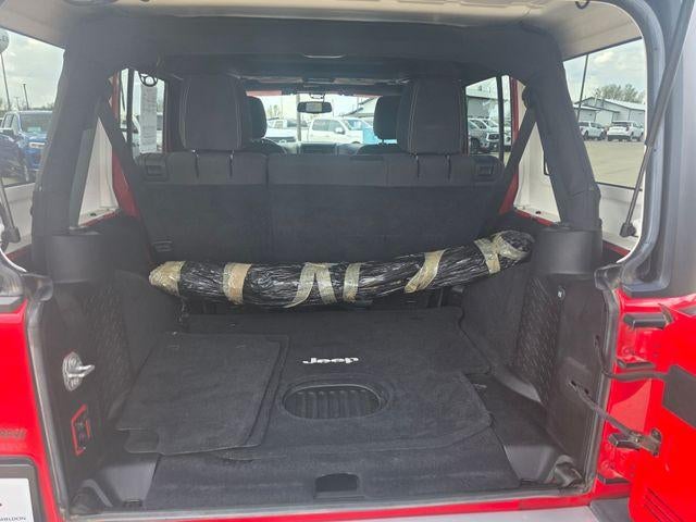 2015 Jeep Wrangler Unlimited 4WD 4dr Sahara