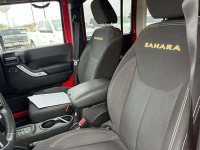 2015 Jeep Wrangler Unlimited 4WD 4dr Sahara