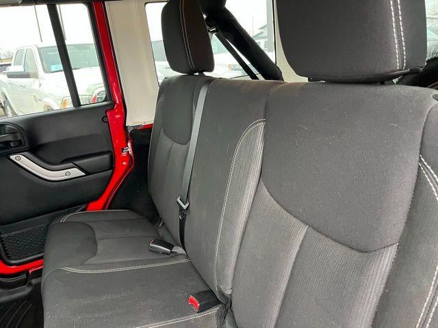 2015 Jeep Wrangler Unlimited 4WD 4dr Sahara