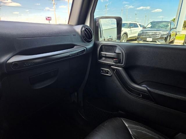2017 Jeep Wrangler Unlimited Sahara 4x4