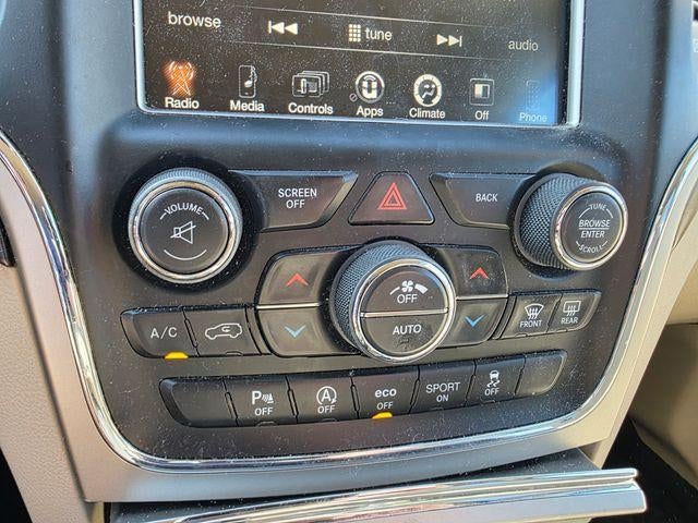 2017 Jeep Grand Cherokee Laredo 4x4