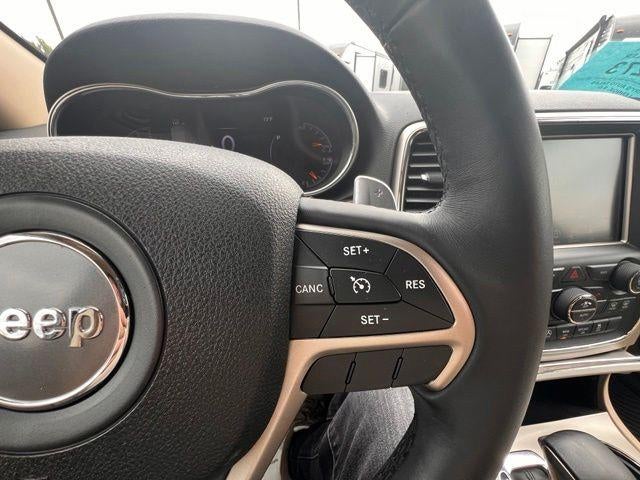 2017 Jeep Grand Cherokee Laredo 4x4