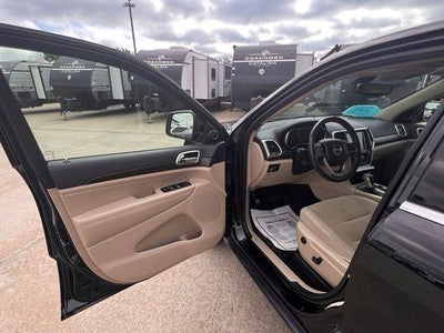 2017 Jeep Grand Cherokee Laredo 4x4