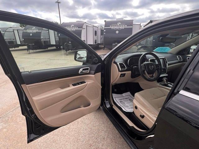 2017 Jeep Grand Cherokee Laredo 4x4