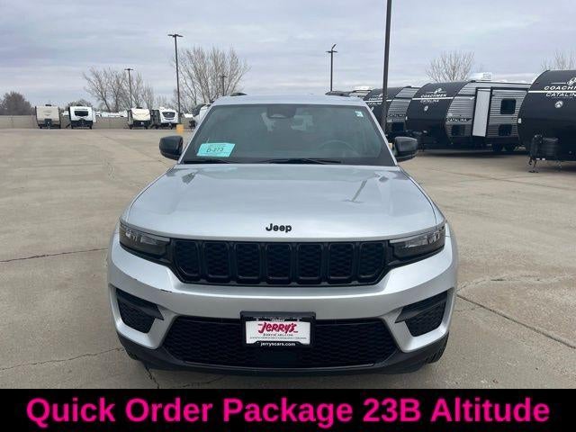 2025 Jeep Grand Cherokee Altitude 4x4