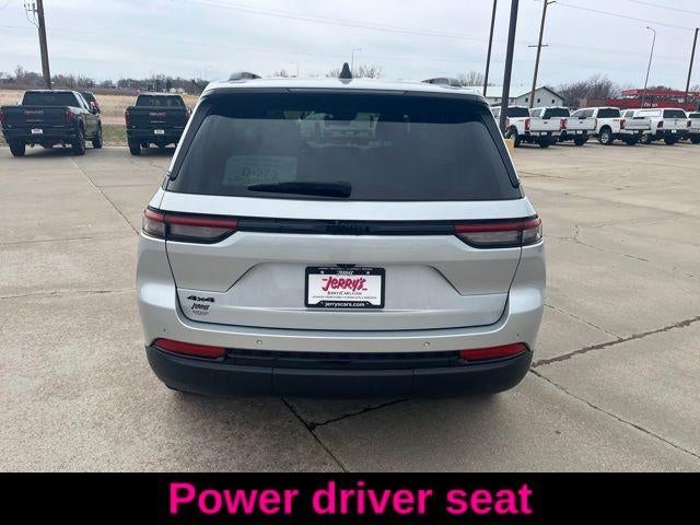 2025 Jeep Grand Cherokee Altitude 4x4