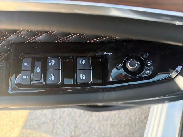 2024 Jeep Grand Cherokee L Summit 4x4