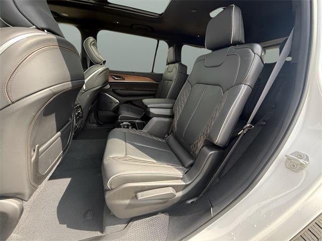 2024 Jeep Grand Cherokee L Summit Reserve 4x4