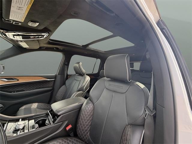 2024 Jeep Grand Cherokee L Summit Reserve 4x4