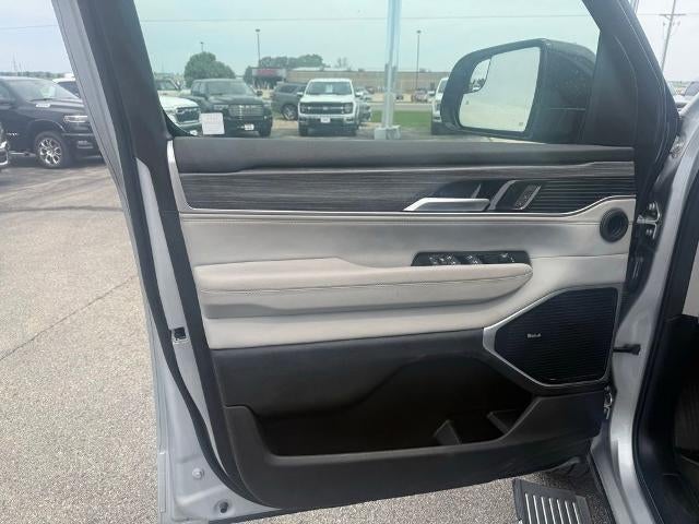 2024 Jeep Wagoneer L Series III 4x4