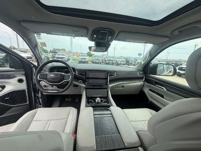 2024 Jeep Wagoneer L Series III 4x4