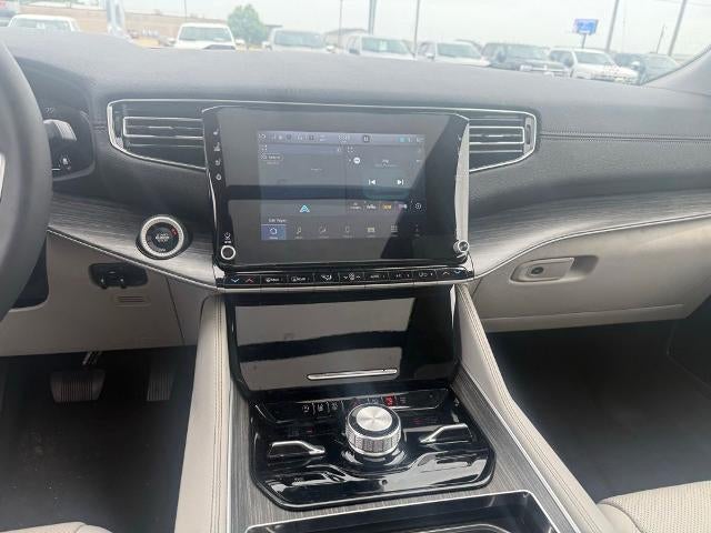 2024 Jeep Wagoneer L Series III 4x4