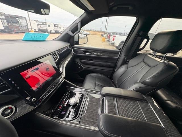 2022 Jeep Wagoneer Series III 4x4