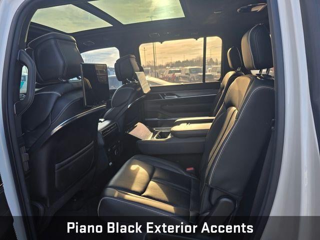 2022 Jeep Grand Wagoneer Series II 4x4