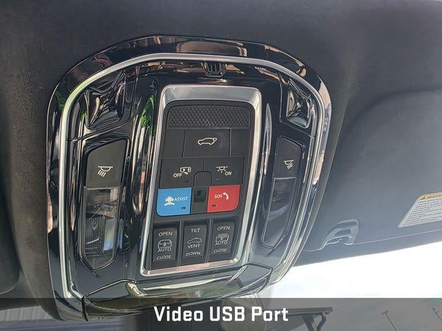 2022 Jeep Grand Wagoneer Series II 4x4