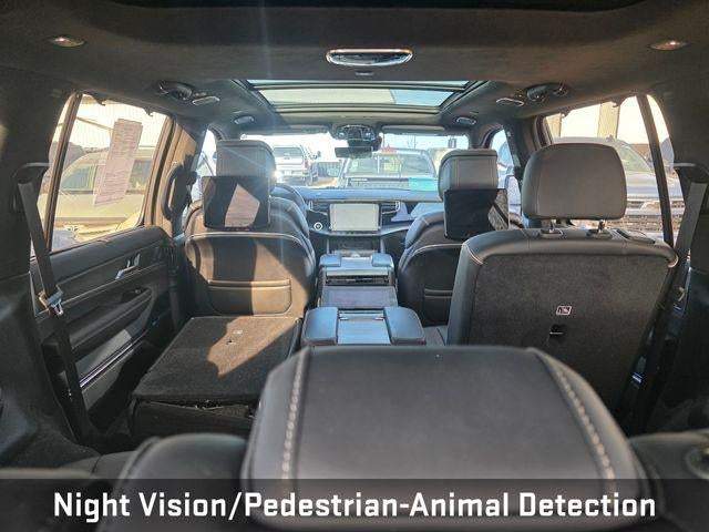 2022 Jeep Grand Wagoneer Series II 4x4