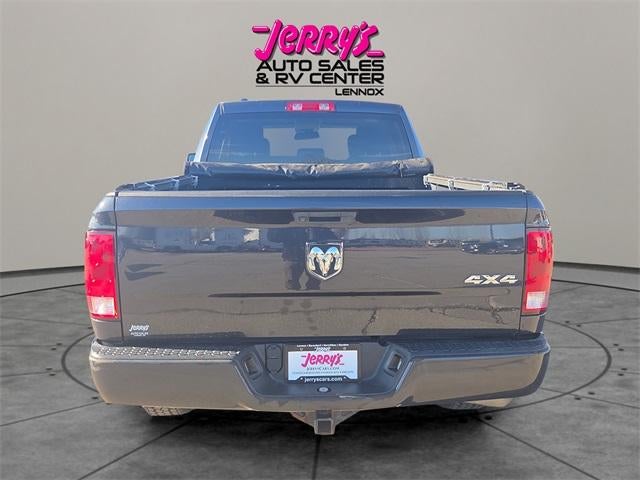 2019 RAM 1500 Classic Express 4x4 Quad Cab 6'4" Box