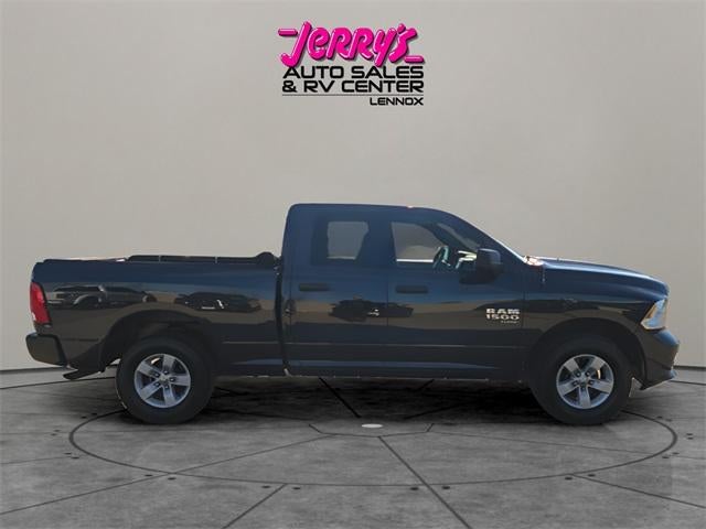 2019 RAM 1500 Classic Express 4x4 Quad Cab 6'4" Box