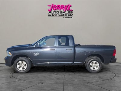 2019 RAM 1500 Classic Express 4x4 Quad Cab 6'4" Box