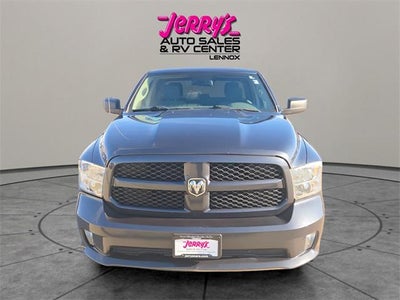 2019 RAM 1500 Classic Express 4x4 Quad Cab 6'4" Box