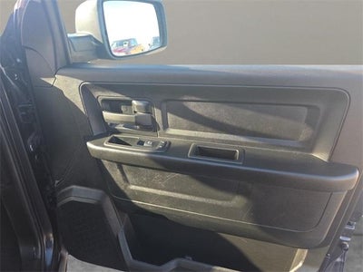 2019 RAM 1500 Classic Express 4x4 Quad Cab 6'4" Box