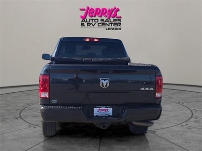 2019 RAM 1500 Classic Express 4x4 Quad Cab 6'4" Box