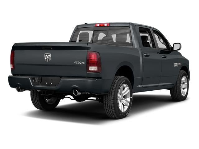 2013 RAM 1500 4WD Crew Cab 5.7 Ft Box Express
