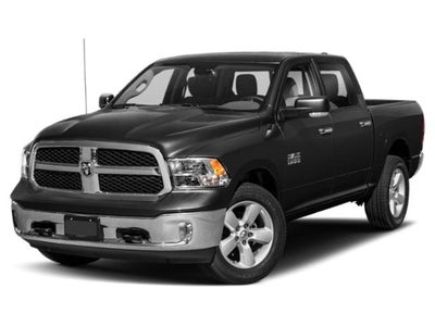 2014 RAM 1500 4WD Crew Cab 5.7 Ft Box Big Horn