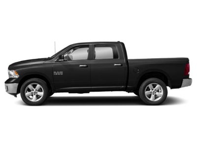 2014 RAM 1500 4WD Crew Cab 5.7 Ft Box Big Horn
