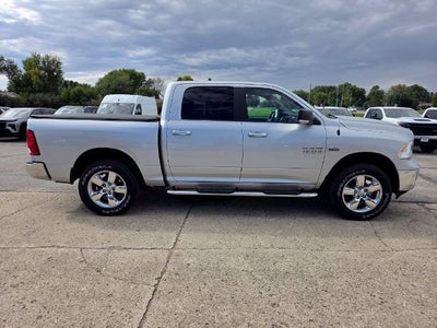 2015 RAM 1500 4WD Crew Cab 5.7 Ft Box Big Horn