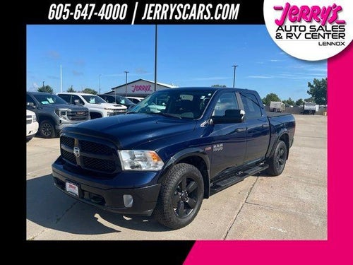 2017 RAM 1500 SLT 4x4 Crew Cab 5'7" Box