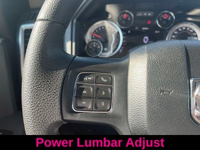 2017 RAM 1500 SLT 4x4 Crew Cab 5'7" Box