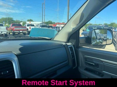 2017 RAM 1500 SLT 4x4 Crew Cab 5'7" Box