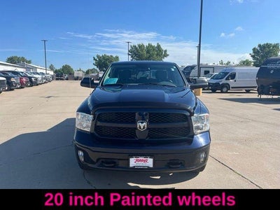 2017 RAM 1500 SLT 4x4 Crew Cab 5'7" Box