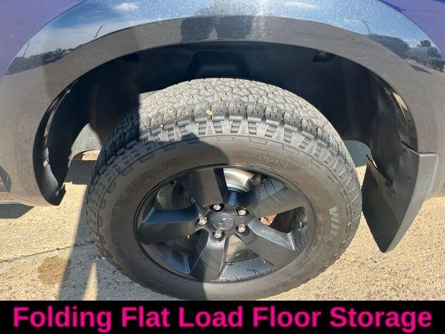 2017 RAM 1500 SLT 4x4 Crew Cab 5'7" Box