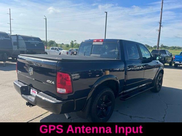 2017 RAM 1500 SLT 4x4 Crew Cab 5'7" Box