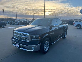 2017 RAM 1500 Laramie 4x4 Crew Cab 5'7" Box