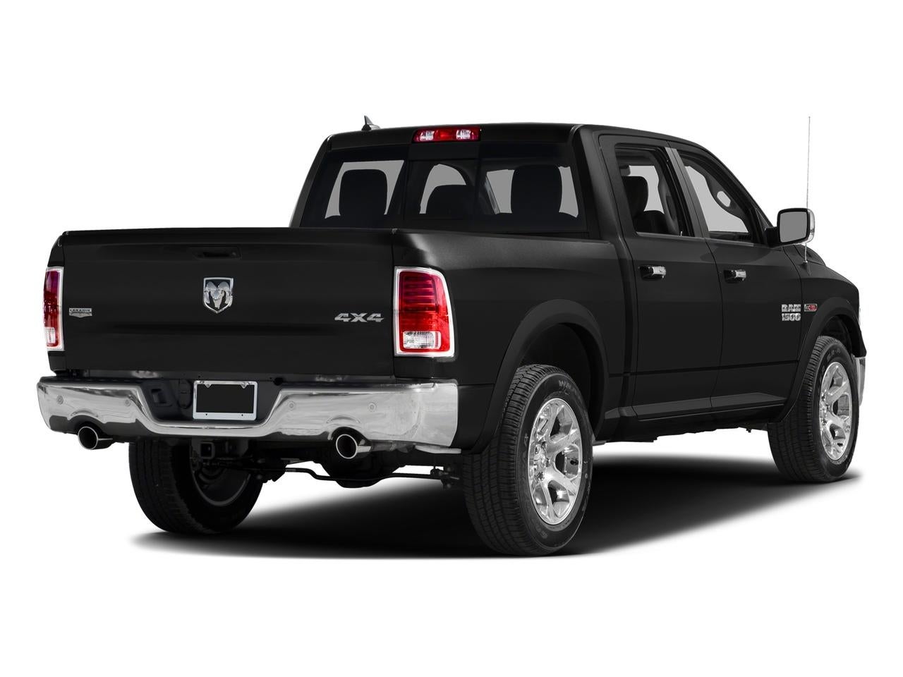2017 RAM 1500 Laramie 4x4 Crew Cab 5'7" Box