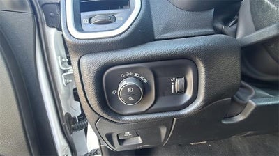 2023 RAM 1500 Big Horn 4x4 Crew Cab 5'7" Box