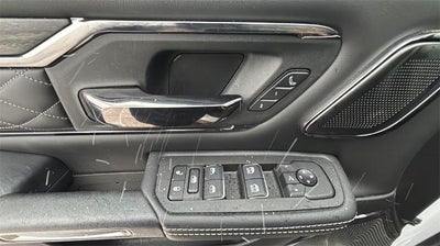 2025 RAM 1500 Limited 4x4 Crew Cab 5'7" Box