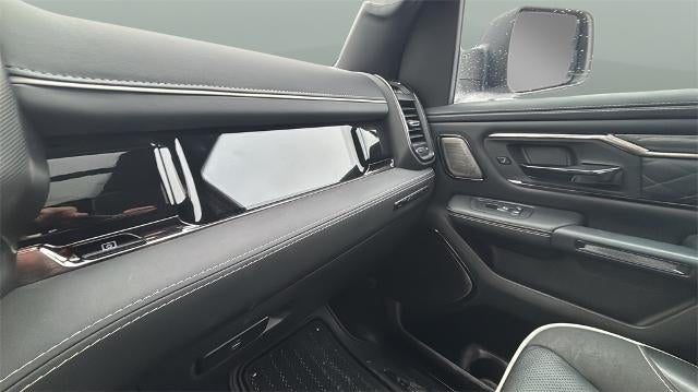 2025 RAM 1500 Limited 4x4 Crew Cab 5'7" Box