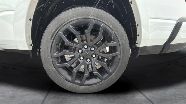 2025 RAM 1500 Limited 4x4 Crew Cab 5'7" Box