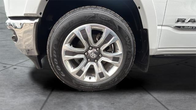 2023 RAM 1500 Limited 4x4 Crew Cab 5'7" Box