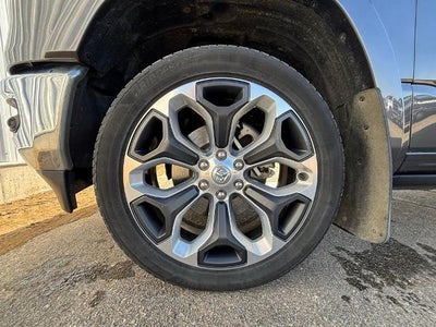 2022 RAM 1500 Limited 4x4 Crew Cab 5'7" Box