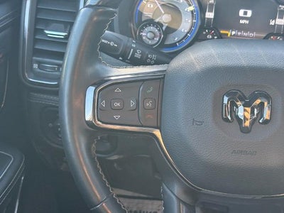 2022 RAM 1500 Limited 4x4 Crew Cab 5'7" Box