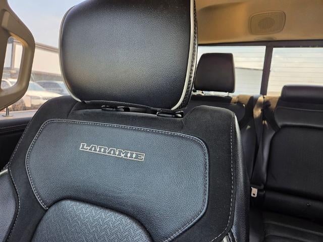 2020 RAM 1500 Laramie 4x4 Crew Cab 5'7" Box